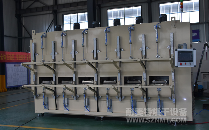 電容行業(yè)自動化對接工業(yè)烘箱